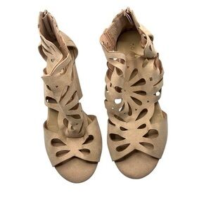 Torrid Sandals size 9.5 Wide